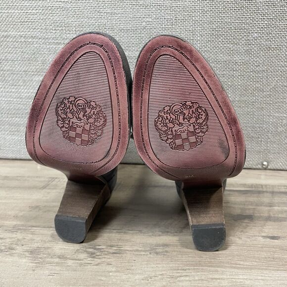 VINCE CAMUTO Fritan Bootie Size 8 M Gray Bootie SUEDE Ankle Stacked Heel Boot - Picture 8 of 9